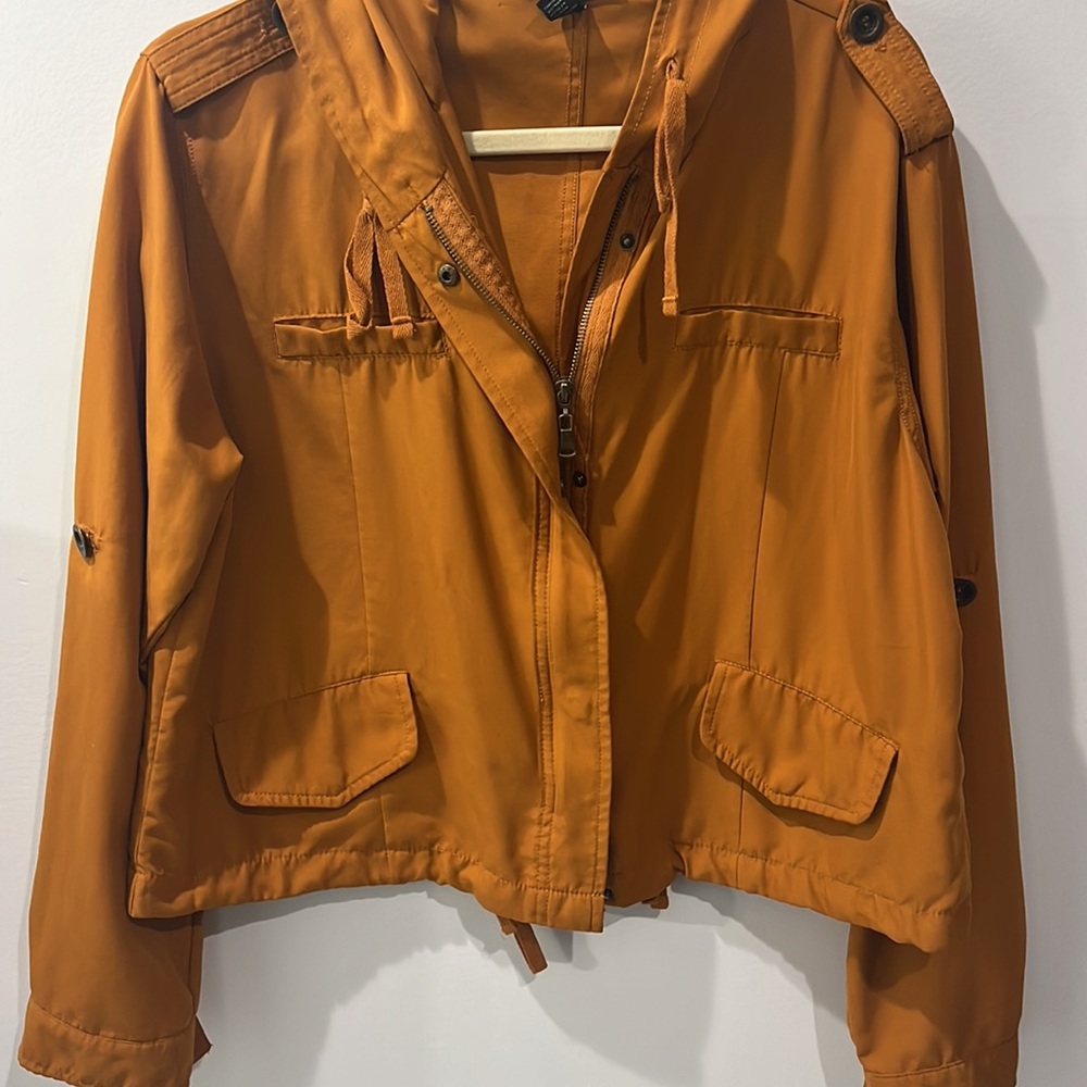 Lightweight jacket - Picture 3 of 4
